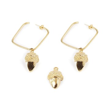 SQUARE ACORN earrings shiny gold 1 u