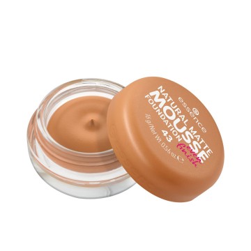 NATURAL MATTE mousse makeup...