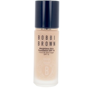 WEIGHTLESS SKIN foundation...