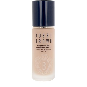 WEIGHTLESS SKIN foundation...