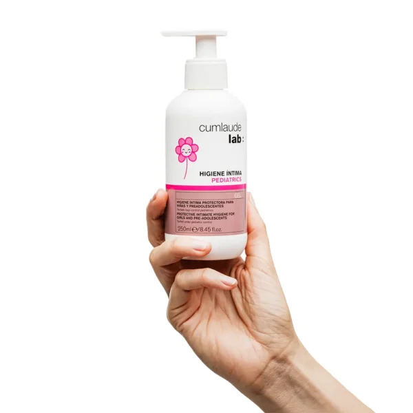 CuMLAUDE Lab Pediatrics Intimate Hygiene 250ML - Image 4