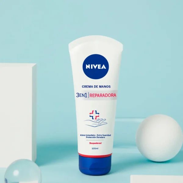 NIVEA 3-in-1 Repairing Hand Cream 100ML - Image 3