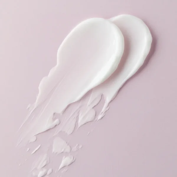 NIVEA 3-in-1 Repairing Hand Cream 100ML - Image 4