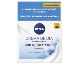 NIVEA Refreshing Day Cream SPF 30 - 50ml