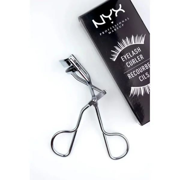 NYX Eyelash Curler - Vegan & Cruelty-Free - Image 4