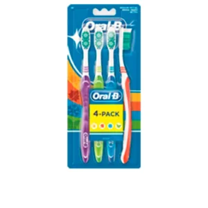 ORAL-B Shiny Clean Medium Toothbrushes - 4 Pack