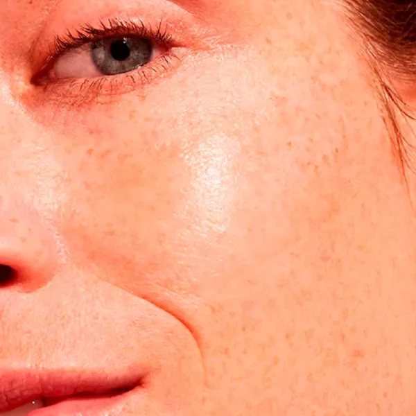 Clarins Solar Invisible Stick SPF 50 - 17g - Image 3