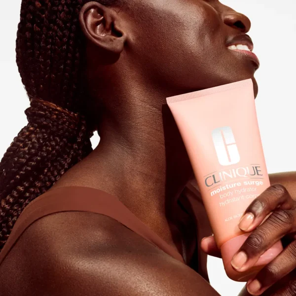 Clinique Moisture Surge Body Moisturizer 200ML - Image 3