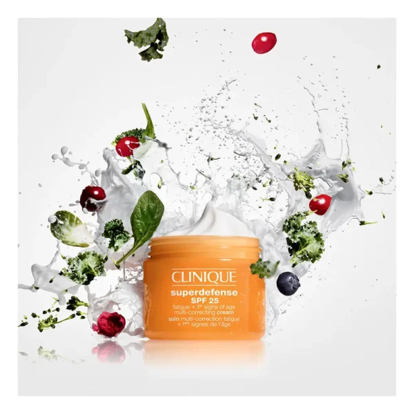 Clinique Superdefense SPF 25 Multi-Correcting Cream 50ML - Image 2