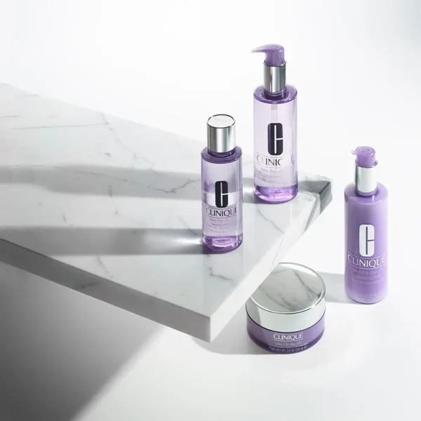 Clinique Take The Day Off Cleansing Oil 200ML - Image 4