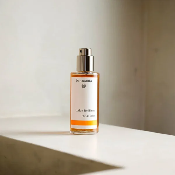 Dr. Hauschka Facial Toner 100ML - Cruelty Free - Image 3