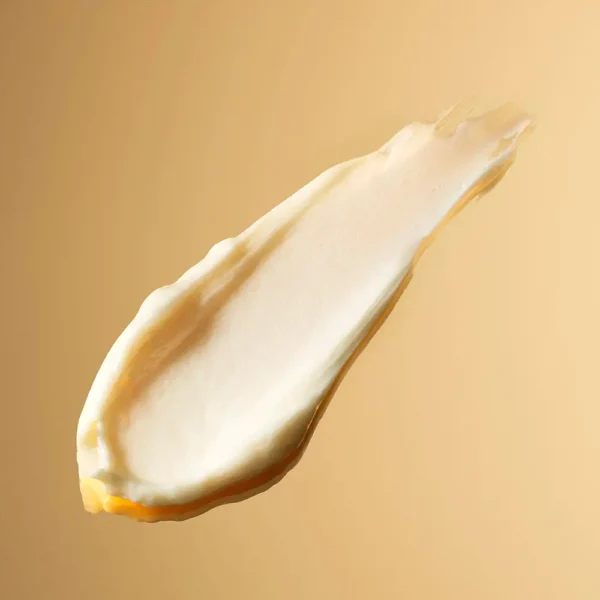 EVE LOM Moisture & Radiance Eye Cream 15ml - Image 3