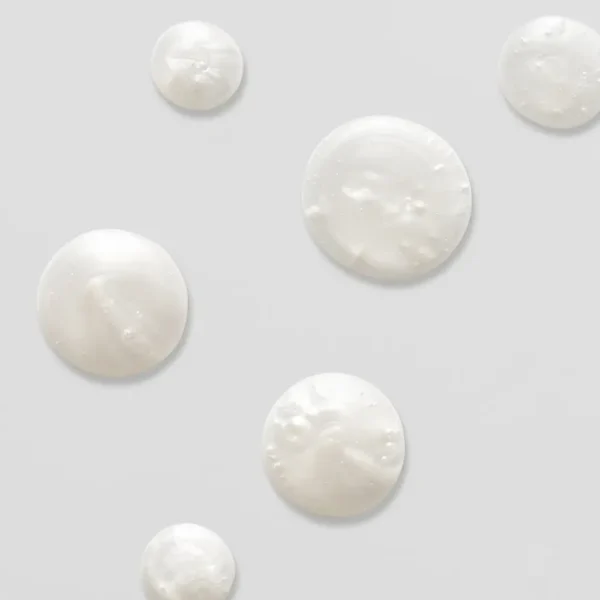 Extra Rich Cleansing Milk 125ML - Image 2