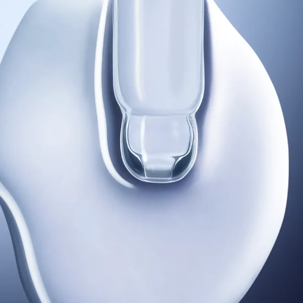 Génifique Ultimate Serum 50ML - Refillable & Hydrating - Image 2