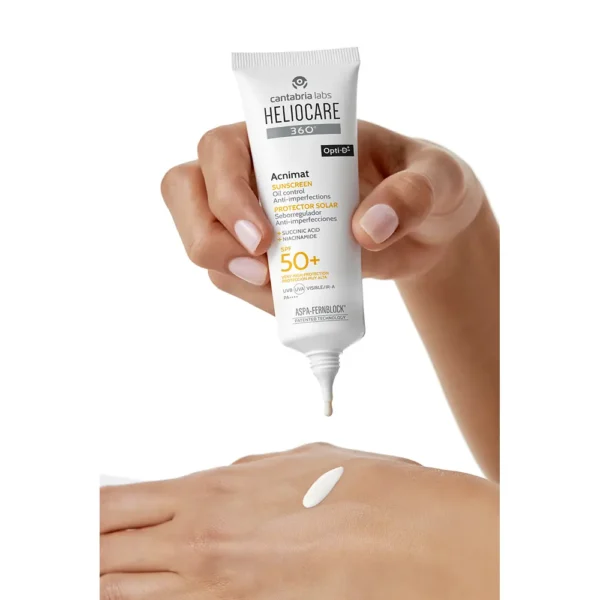 Heliocare 360° Sunscreen Fluid SPF 50+ 50ml - Image 4