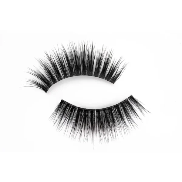 Magic Studio Vegan Volume Effect Makeup - 1 Unit - Image 3