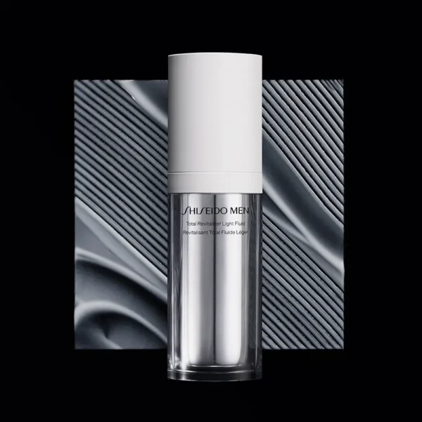 Men Total Revitalizer Light Fluid 70ML - Image 3
