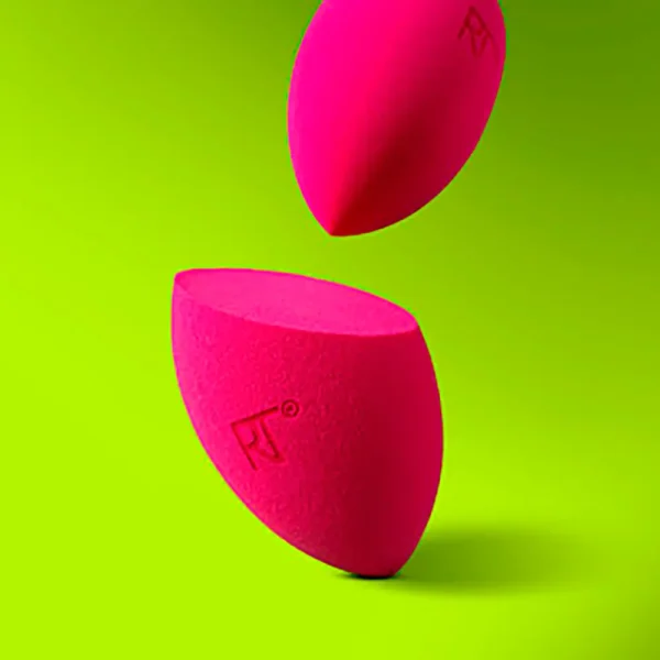 Real Techniques Vivid Escape Makeup Sponge - 1 Unit - Image 2