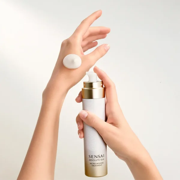 SENSAI Absolute Silk Micro Mousse Treatment 90ML - Image 3