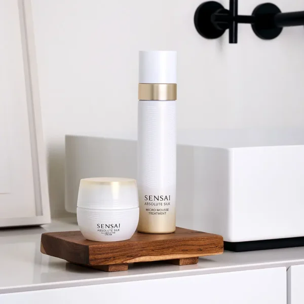 SENSAI Absolute Silk Micro Mousse Treatment 90ML - Image 4
