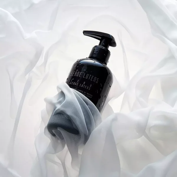 SERGE LUTENS L'EAU Hand And Body Cleansing Gel 240ML - Image 2