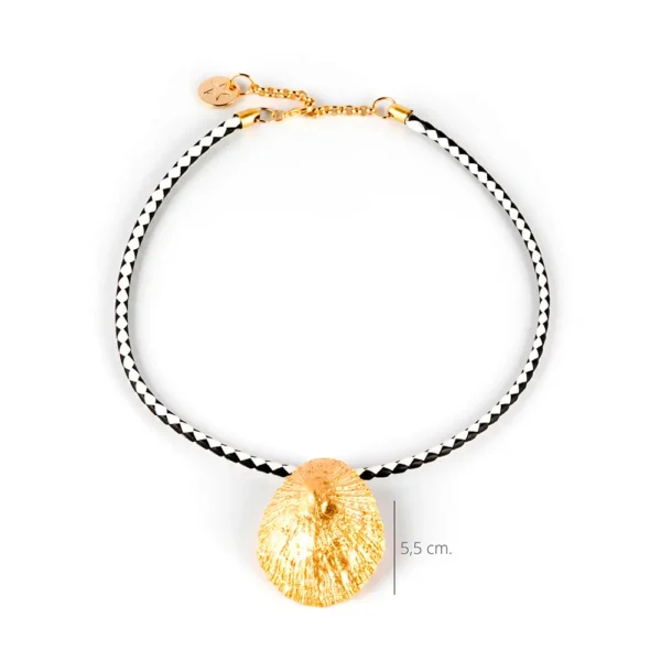 Shabama Black & White Necklace - Shiny Gold - Image 2