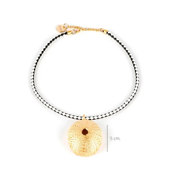 Shabama Luxe Black & White Necklace - Shiny Gold - Image 2