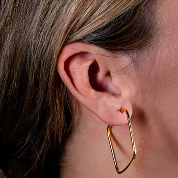Shabama Moore Squares Shiny Gold Earrings - 1 Unit - Image 3