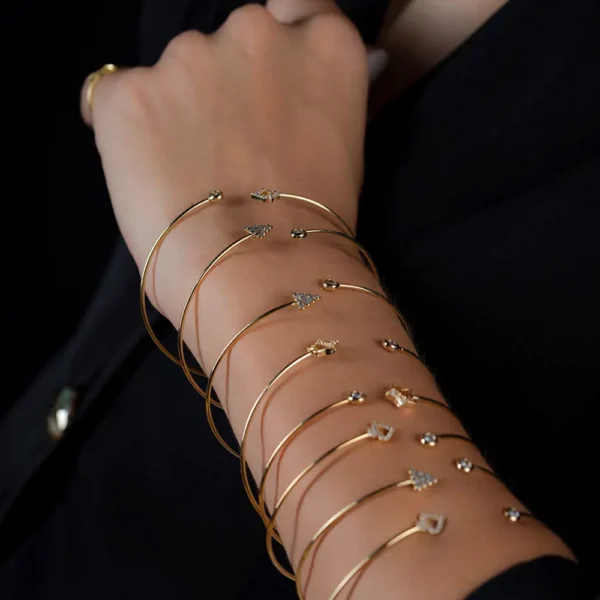Shabama Rigid Coney Bracelet - Shiny Gold - Image 3
