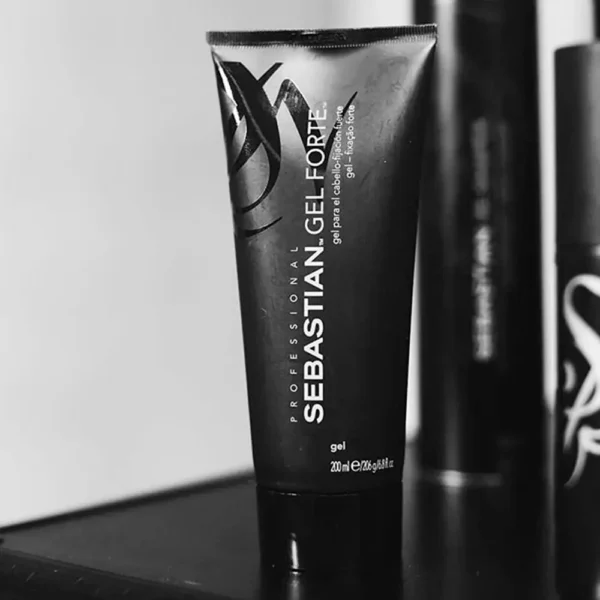 Strong Hold Styling Gel 200 ml for All Hair Types - Image 2